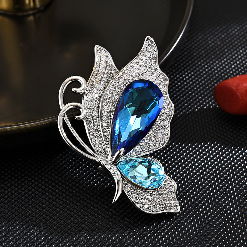 New European style elegant light luxury temperament elegant crystal dream butterfly fluttering brooch pin anti-exposure accessories-Mix MIx Style