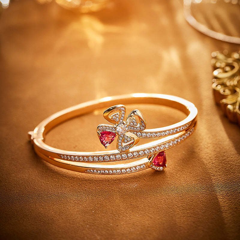 Autumn and winter new cross-border blooming flower bracelet, gold-plated buckle switch design, ladylike style flower-shaped bracelet for women-Mix MIx Style