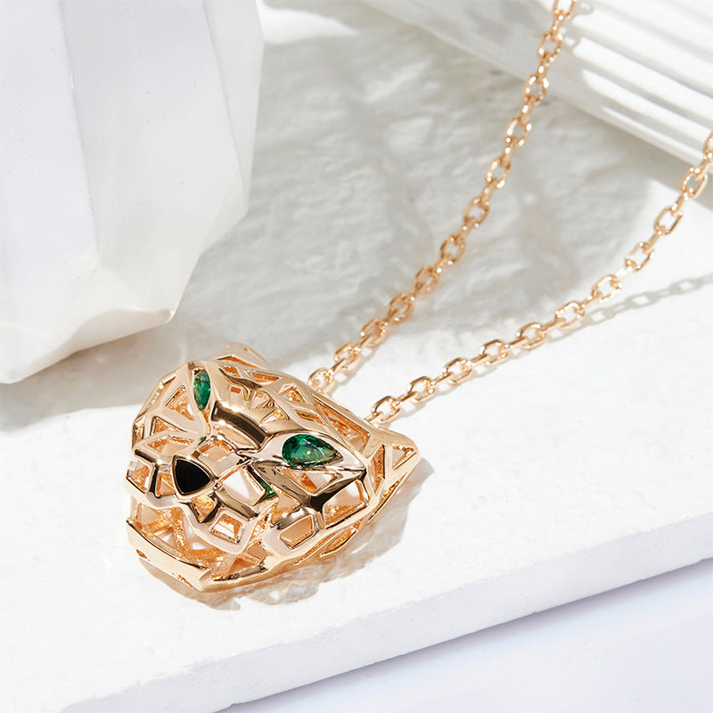 2021 Cross-border New Hollow Leopard Head Necklace Gold-plated Green-eyed Leopard Pendant Punk Style Unisex Sweater Chain-Mix MIx Style