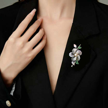 New autumn and winter coat accessories corsage fixed clothing pin high-grade natural mother-of-pearl shell flower brooch-Mix MIx Style