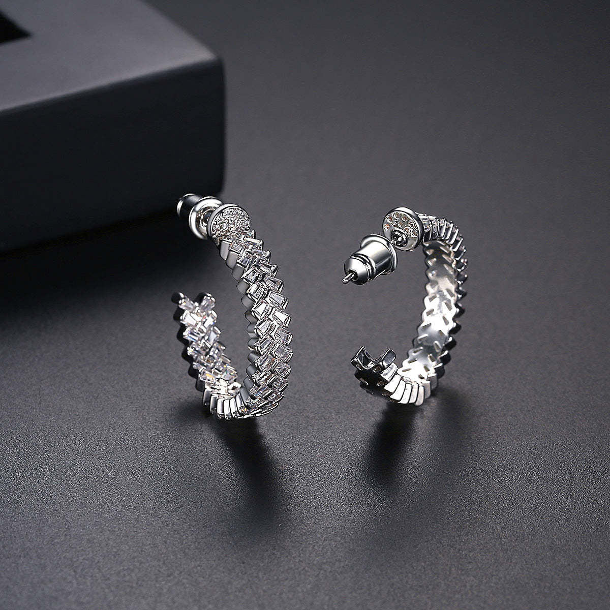 Trendy Multicolor Moissanite Diamonds Elegant 18k Vermeil/White Gold Plated Vintage Hoop Earrings | Mix Mix Style-Mix MIx Style