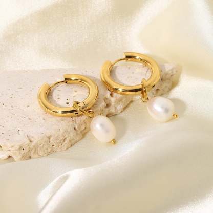 Classic White Akoya Pearl Minimalist 18k Vermeil Gold Plated Hoop Earrings | Mix Mix Style-Mix MIx Style