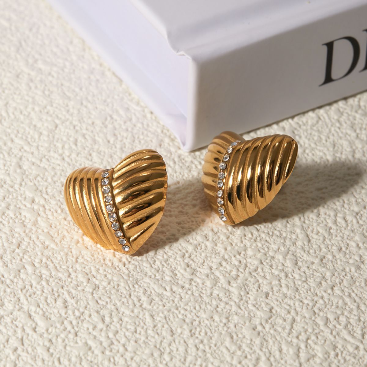 Love Stripe Timeless Moissanite Diamonds Elegant 18k Vermeil Gold Plated Retro Stud Earrings | Mix Mix Style-Mix MIx Style