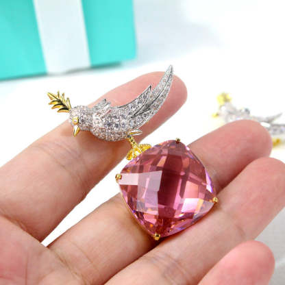 2021 autumn and winter new cross-border fashion bird brooch micro-embedded gold-plated lovebird coat pin accessories for men and women-Mix MIx Style