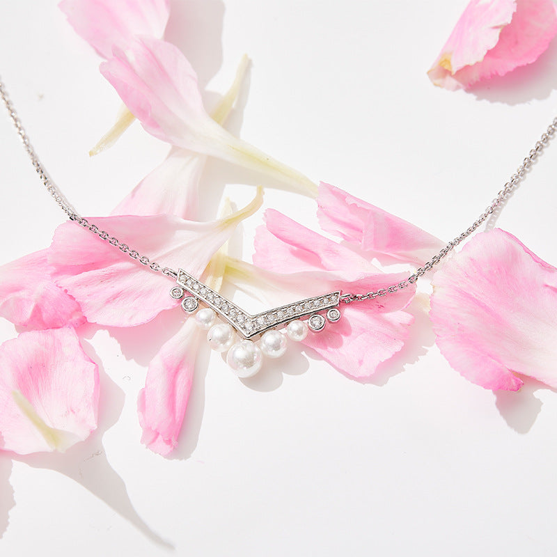 2022 summer new product 925 silver crown egret shell bead necklace gold-plated French fairy style V-shaped crown clavicle chain-Mix MIx Style