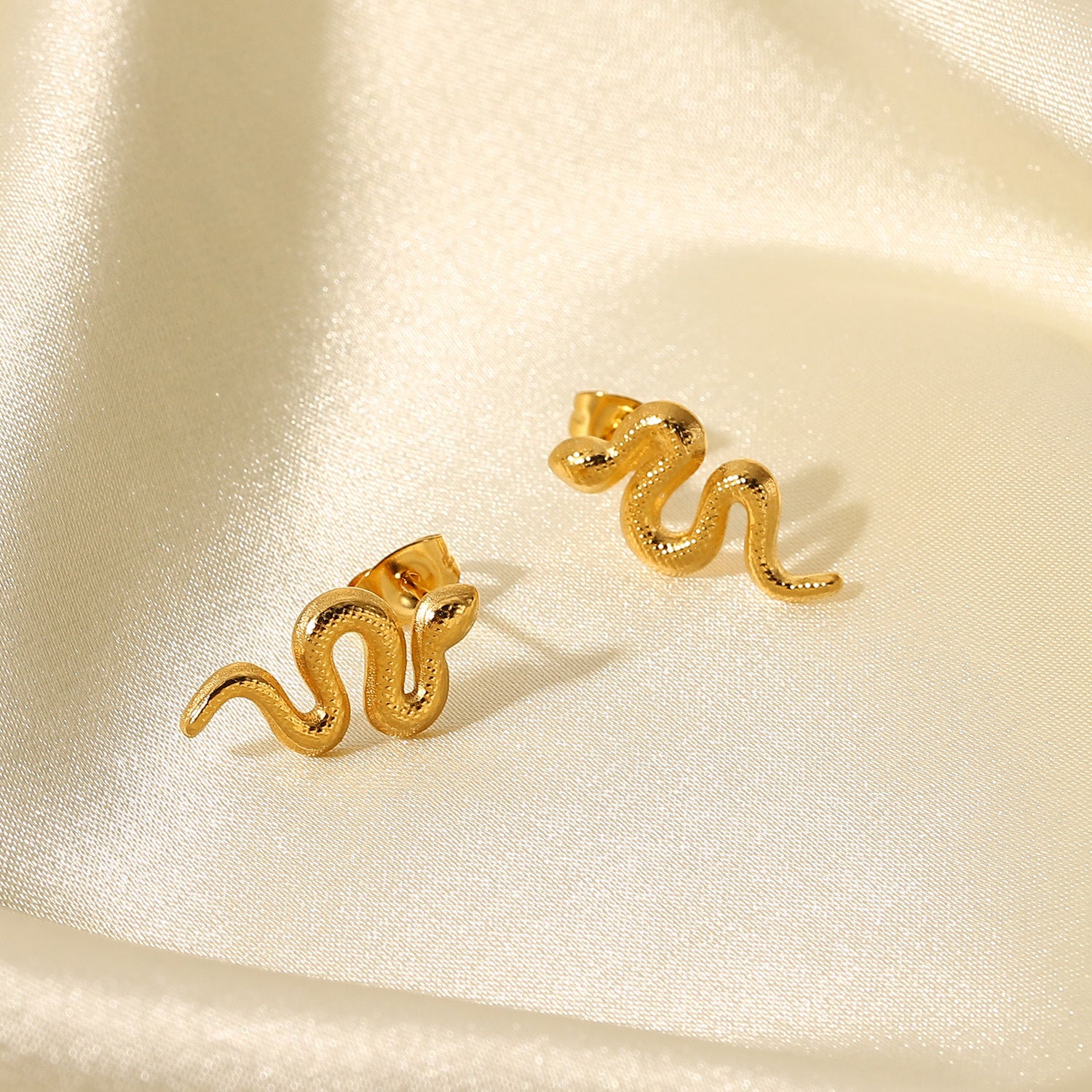 Snake Shaped Trendy Luxury 18k Vermeil Gold Plated Vintage Retro Stud Earrings | Mix Mix Style-Mix MIx Style