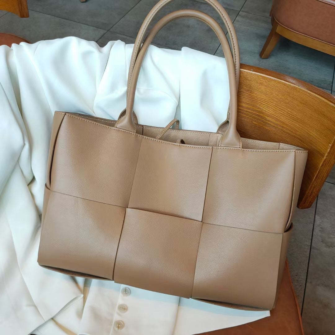 Foreign trade cross-border cowhide woven tote bag genuine leather 2024 new large handbag shoulder bag large capacity underarm bag-Mix MIx Style