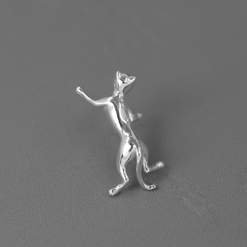 Looking for original jailbreak sterling silver S925 neutral, domineering, fun and cute climbing cat brooch hat ornaments-Mix MIx Style