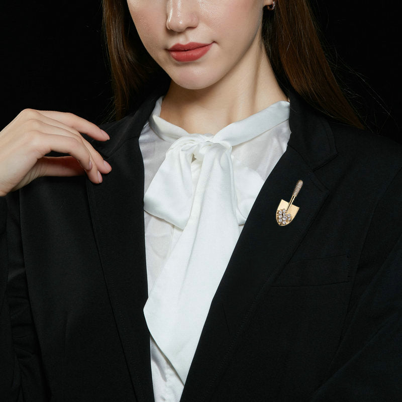Niche creative design suit jacket accessories cardigan anti-exposure pin unisex gold shovel small brooch-Mix MIx Style
