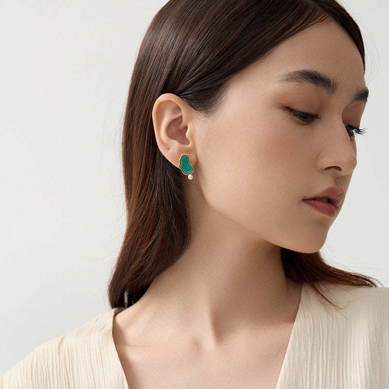 Looking for original lake water sterling silver niche design high-end French asymmetrical imitation pearl earrings and earrings-Mix MIx Style