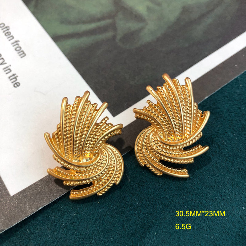 Geometric Vintage Retro Pendant Luxury 18k Vermeil Gold Plated Earring & Brooch Jewelry Set | Mix Mix Style-Mix MIx Style