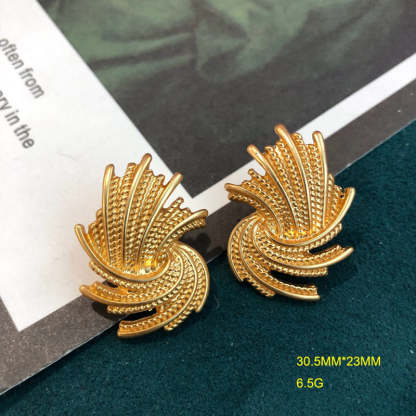 Geometric Vintage Retro Pendant Luxury 18k Vermeil Gold Plated Earring & Brooch Jewelry Set | Mix Mix Style-Mix MIx Style