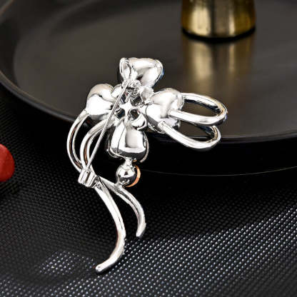 New design, elegant, luxurious, exquisite ribbon, lucky four-leaf clover brooch, coat, suit and accessories wholesale-Mix MIx Style