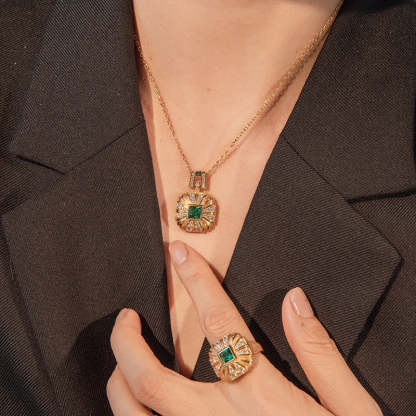18K Gold Vintage Emerald Necklace-Mix MIx Style