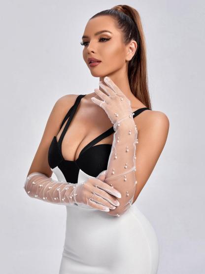 Clothing Pearl Tulle Gloves In White 