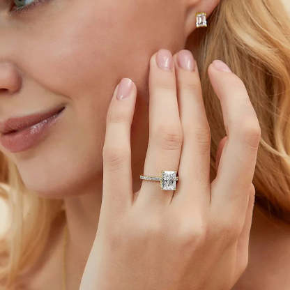 Dainty White Radiant Cut Moissanite Diamonds 18k White Vermeil Gold Luxury Engagement Ring | Mix Mix Style-Mix MIx Style