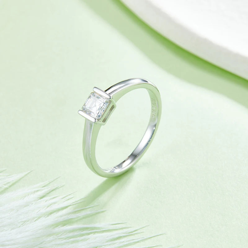 Diamond 0.5CT Moissanite Asscher Cut 18k White Gold Plated Ring | Mix Mix Style [Hot Seller]-Mix MIx Style