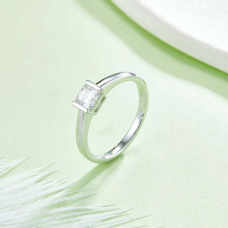 Diamond 0.5CT Moissanite Asscher Cut 18k White Gold Plated Ring | Mix Mix Style [Hot Seller]-Mix MIx Style