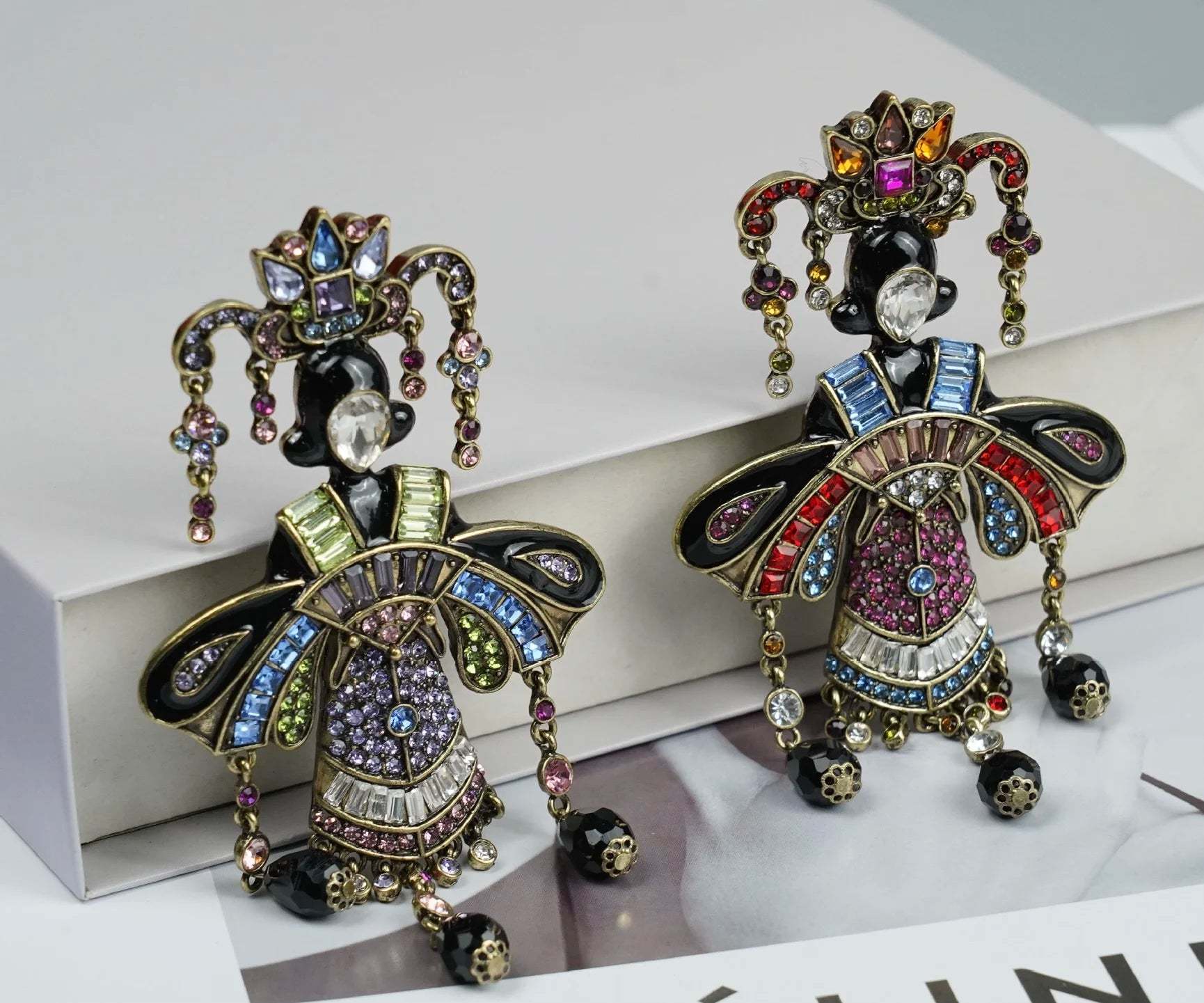 Small Fringe Brooch With Handmade Retro Personality Pins Broche Vintage Jewelry | Mix Mix Style [Hot Seller]-Mix MIx Style