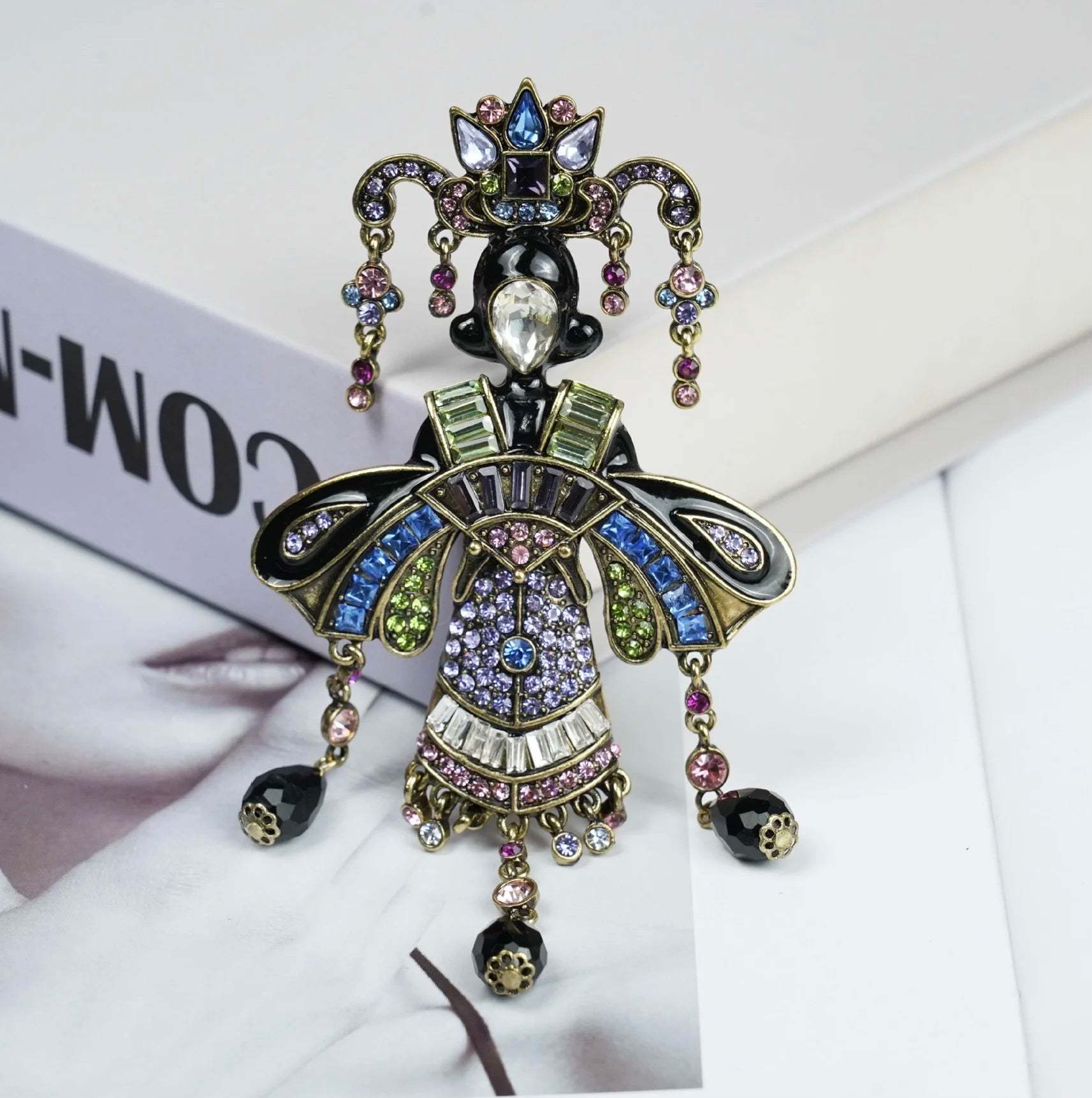 Small Fringe Brooch With Handmade Retro Personality Pins Broche Vintage Jewelry | Mix Mix Style [Hot Seller]-Mix MIx Style