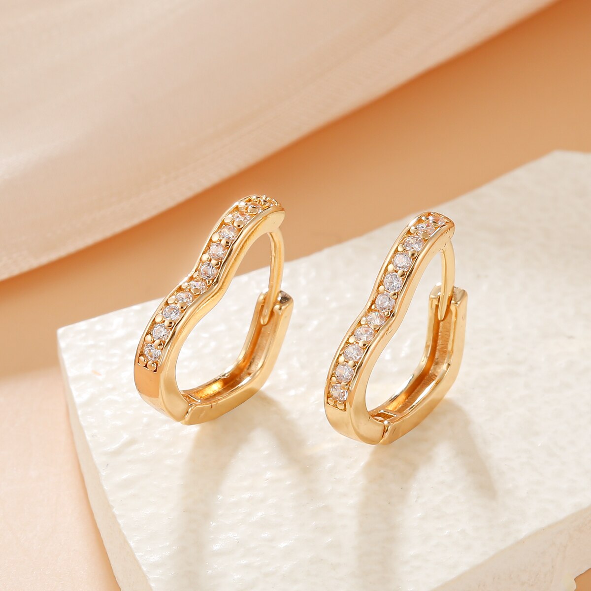 Small Heart Hoop 18k Gold Plated & 925 Sterling Silver Moissanite Diamonds Earrings | Mix Mix Style [Hot Seller]-Mix MIx Style