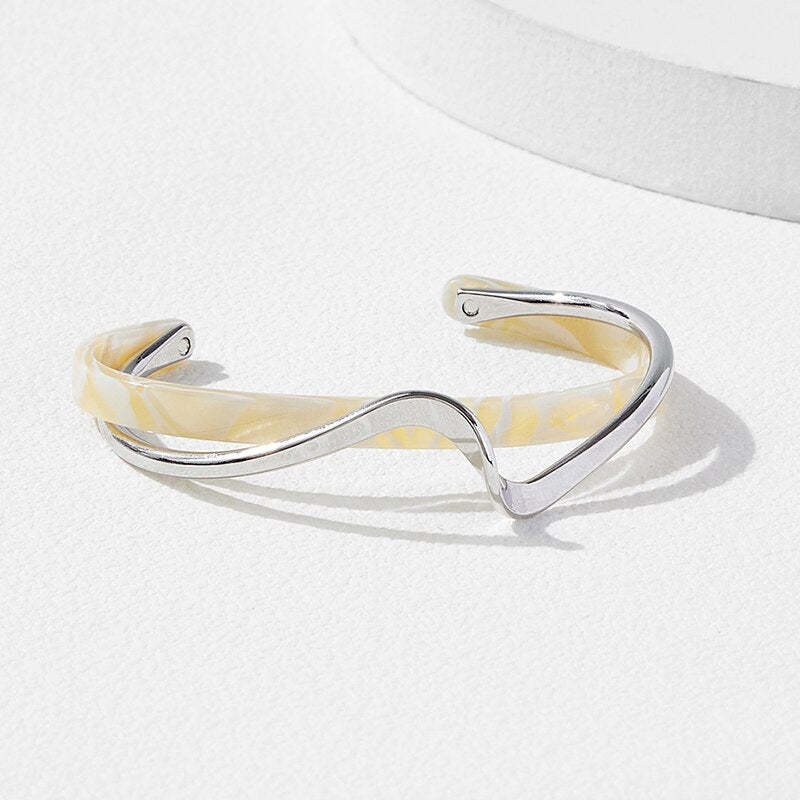 White Shellfish Bracelets - 18k Gold Plated Bangles with Geometric C-shaped Opening | Mix Mix Style [Hot Seller]-Mix MIx Style