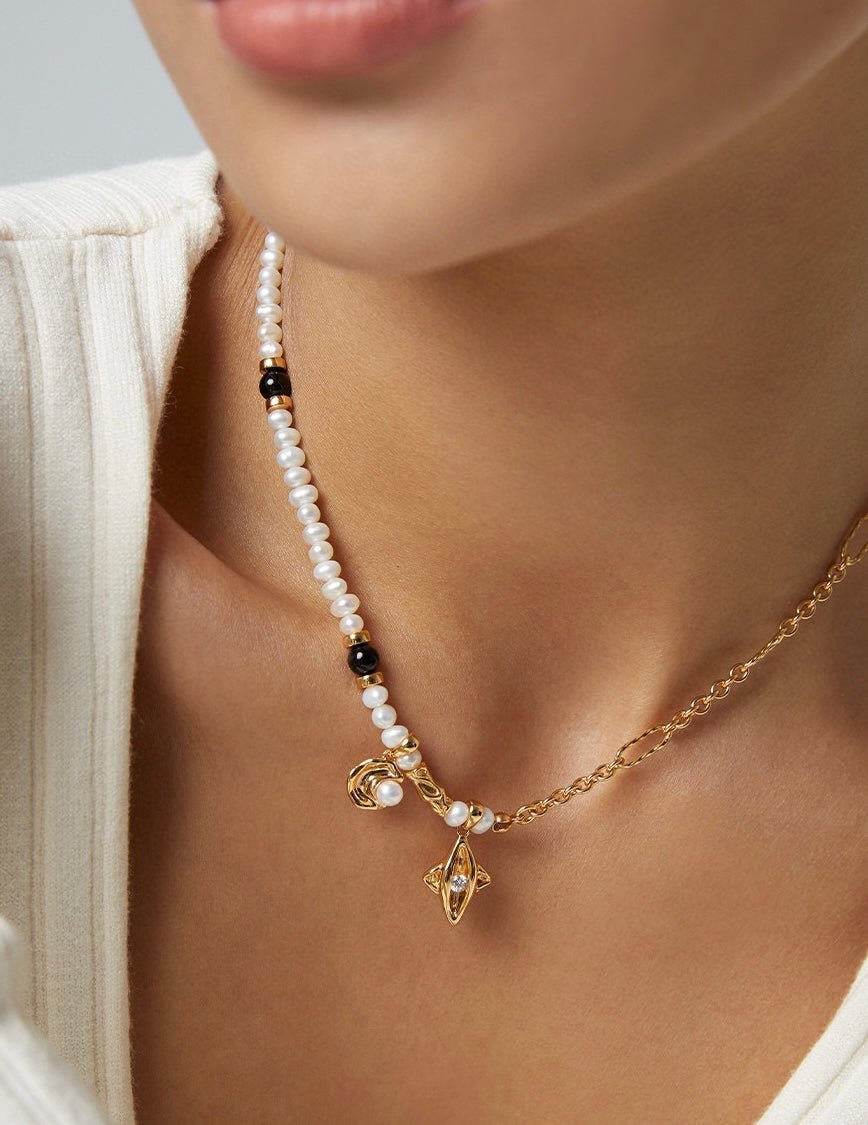 Moon and Star Sterling Silver and Pearl Necklace | Mix Mix Style-Mix MIx Style