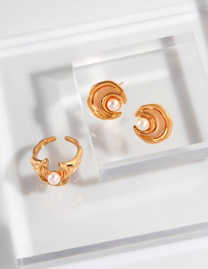 Moon Shape Sterling Silver and Akoya Pearl Earrings | Mix Mix Style-Mix MIx Style