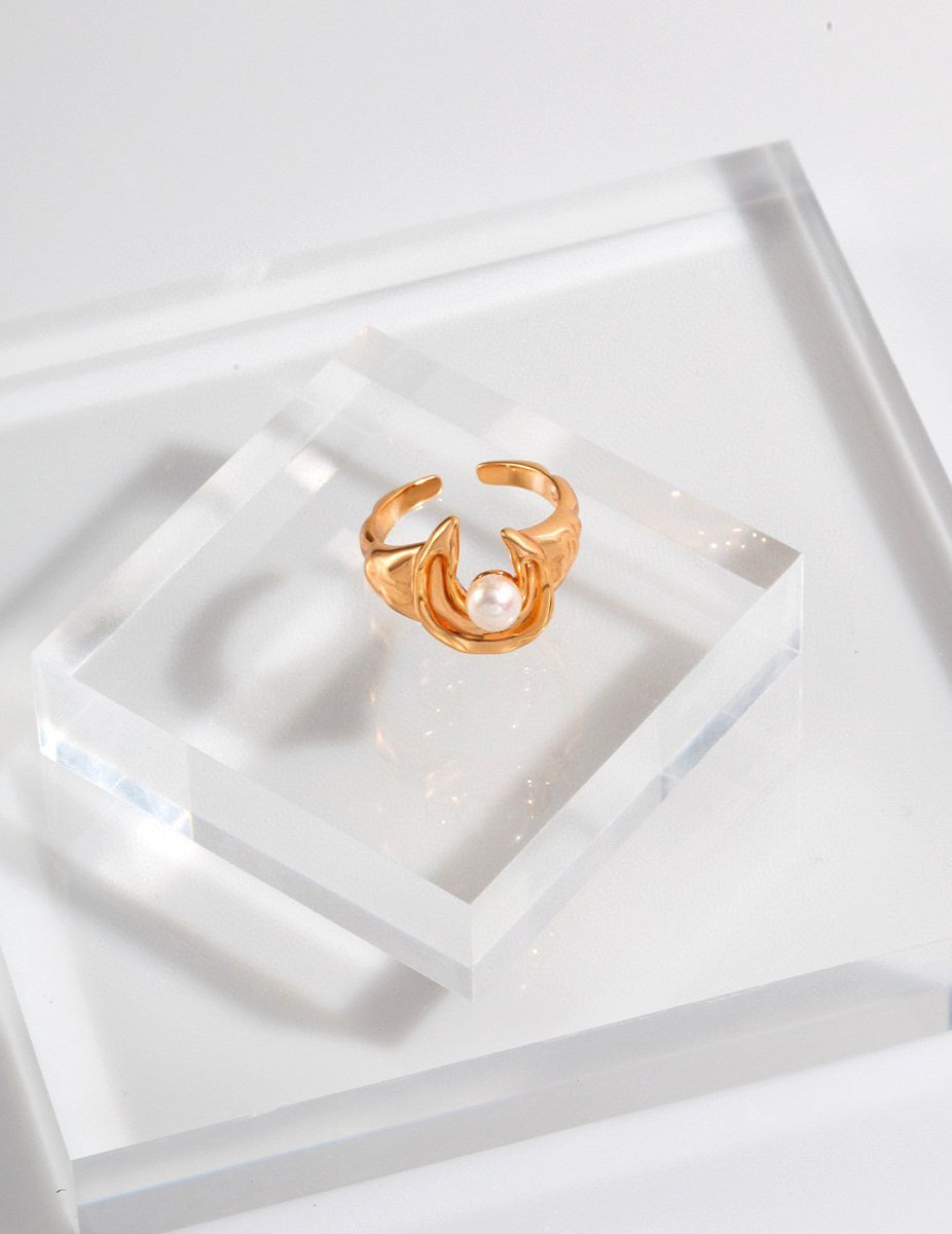 Moon Shape Sterling Silver and Akoya Pearl Open Rings | Mix Mix Style-Mix MIx Style
