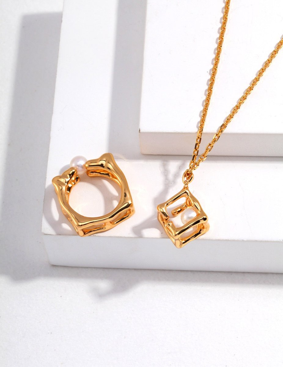 Elegant Cube Square Pendant with Akoya Pearl Necklace | Mix Mix Style-Mix MIx Style