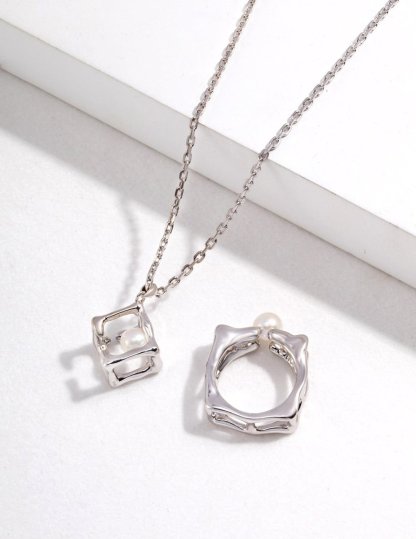 Elegant Cube Square Pendant with Akoya Pearl Necklace | Mix Mix Style-Mix MIx Style