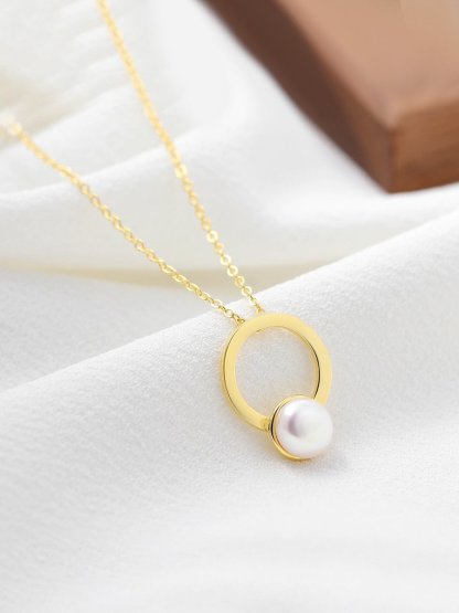Vintage Classic Gold Pearl Necklace with O pendant | Mix Mix Style-Mix MIx Style