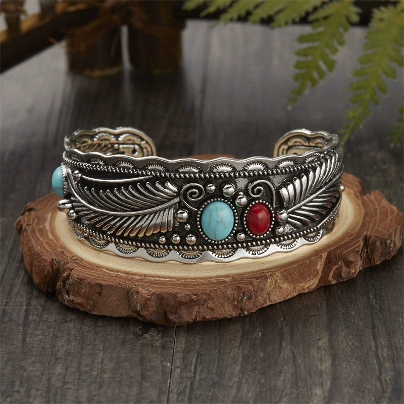 Turquoise Vintage Dual-Tone Leaf Bracelet