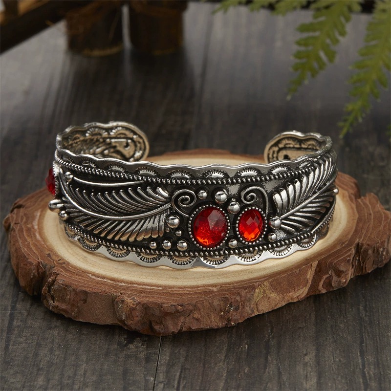 Turquoise Vintage Dual-Tone Leaf Bracelet