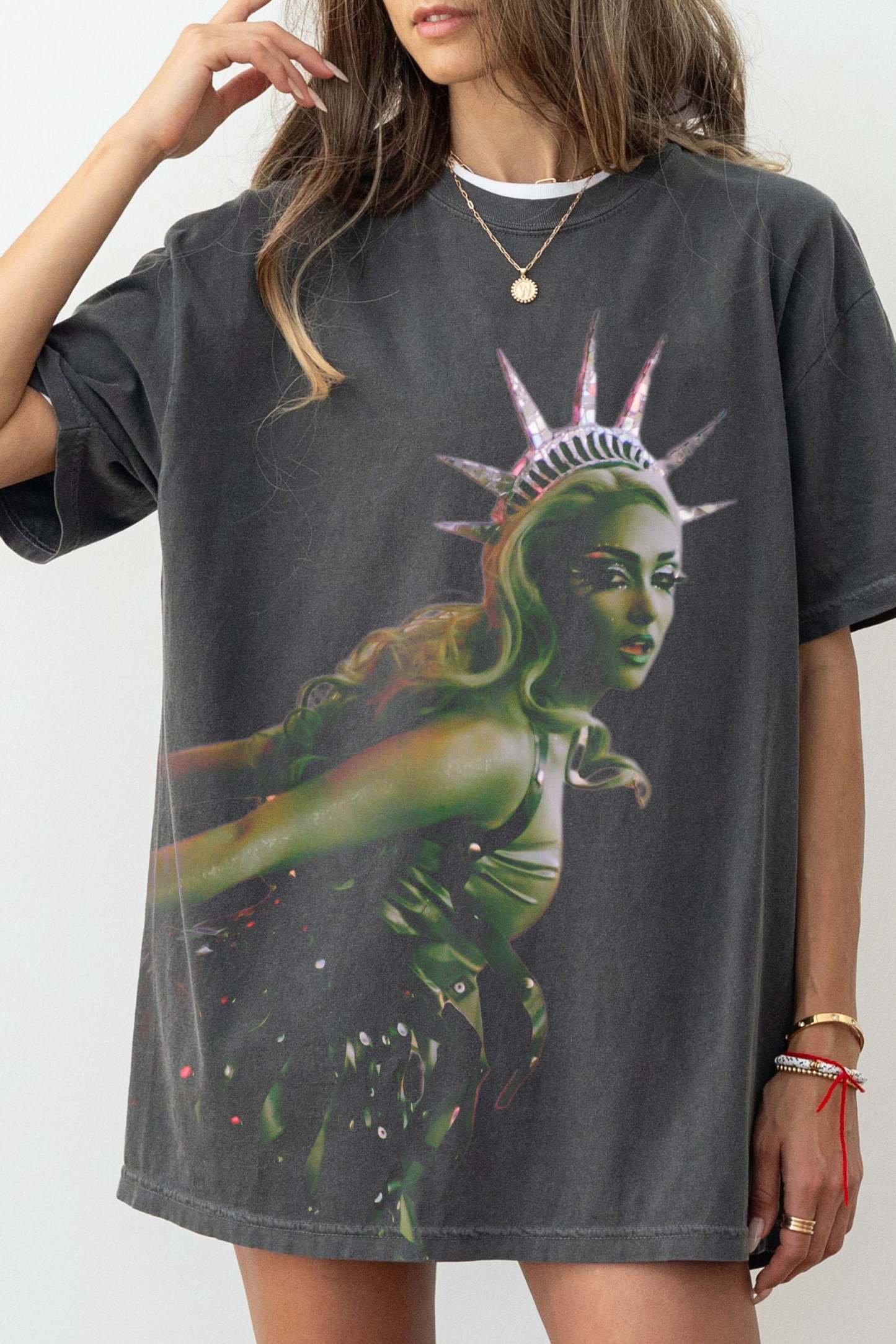 Chappellroan lady liberty Tee For Women
