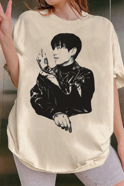 Jungkook Shirt😘
