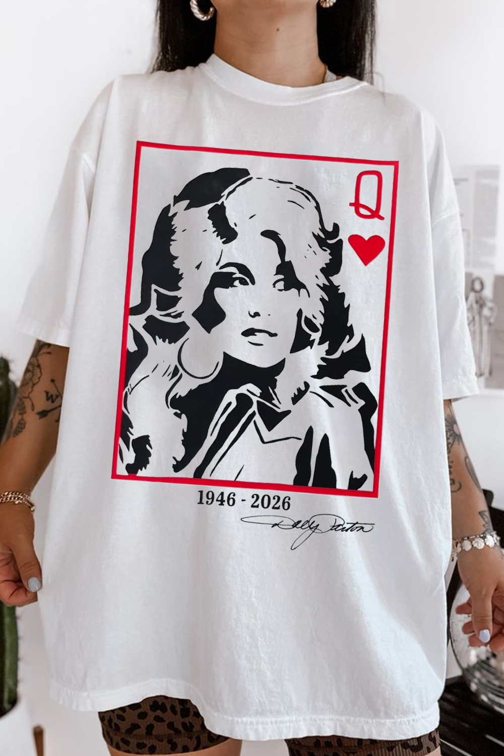 Dolly Parton Queen of Hearts Poker T-Shirt
