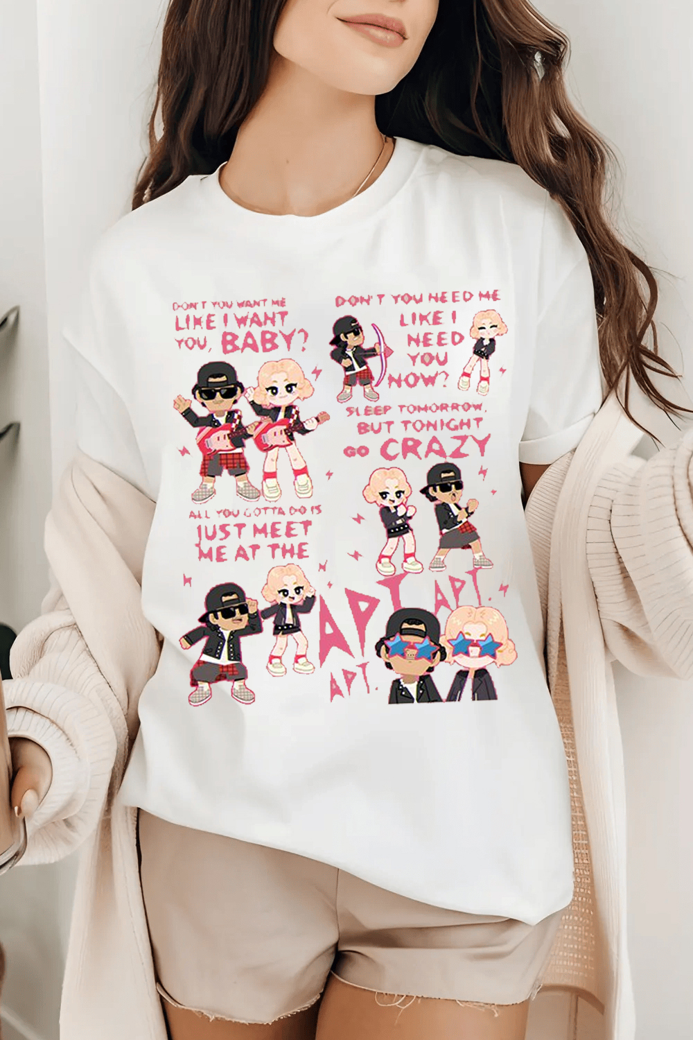 APT. Dance with Chibi Rose and Bruno T-Shirt