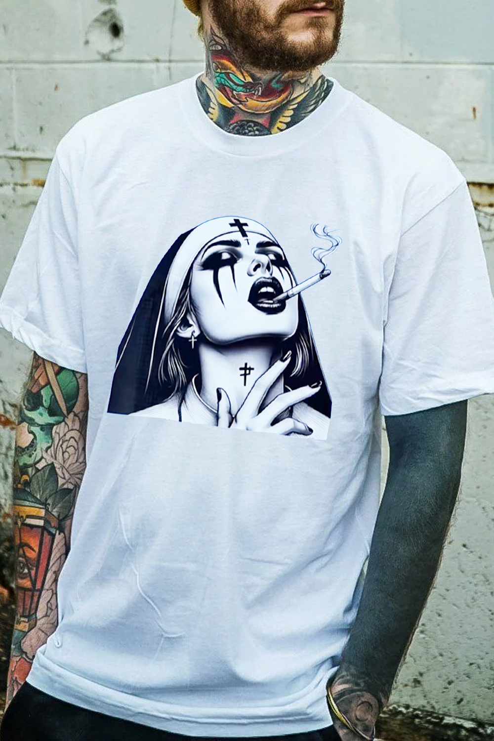 Nun devil smoking print TEE