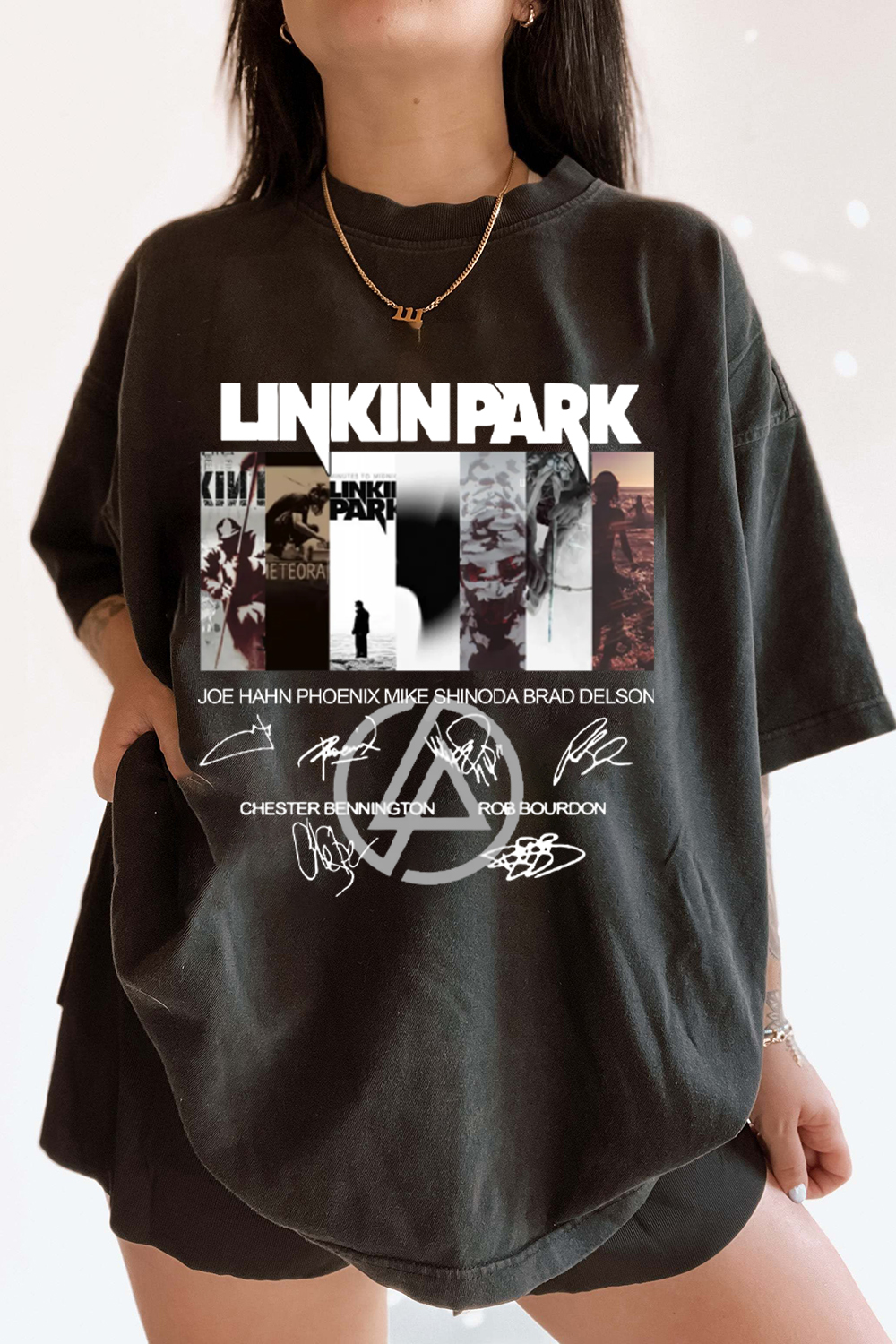 LP Logo Signatures Tee For Women
