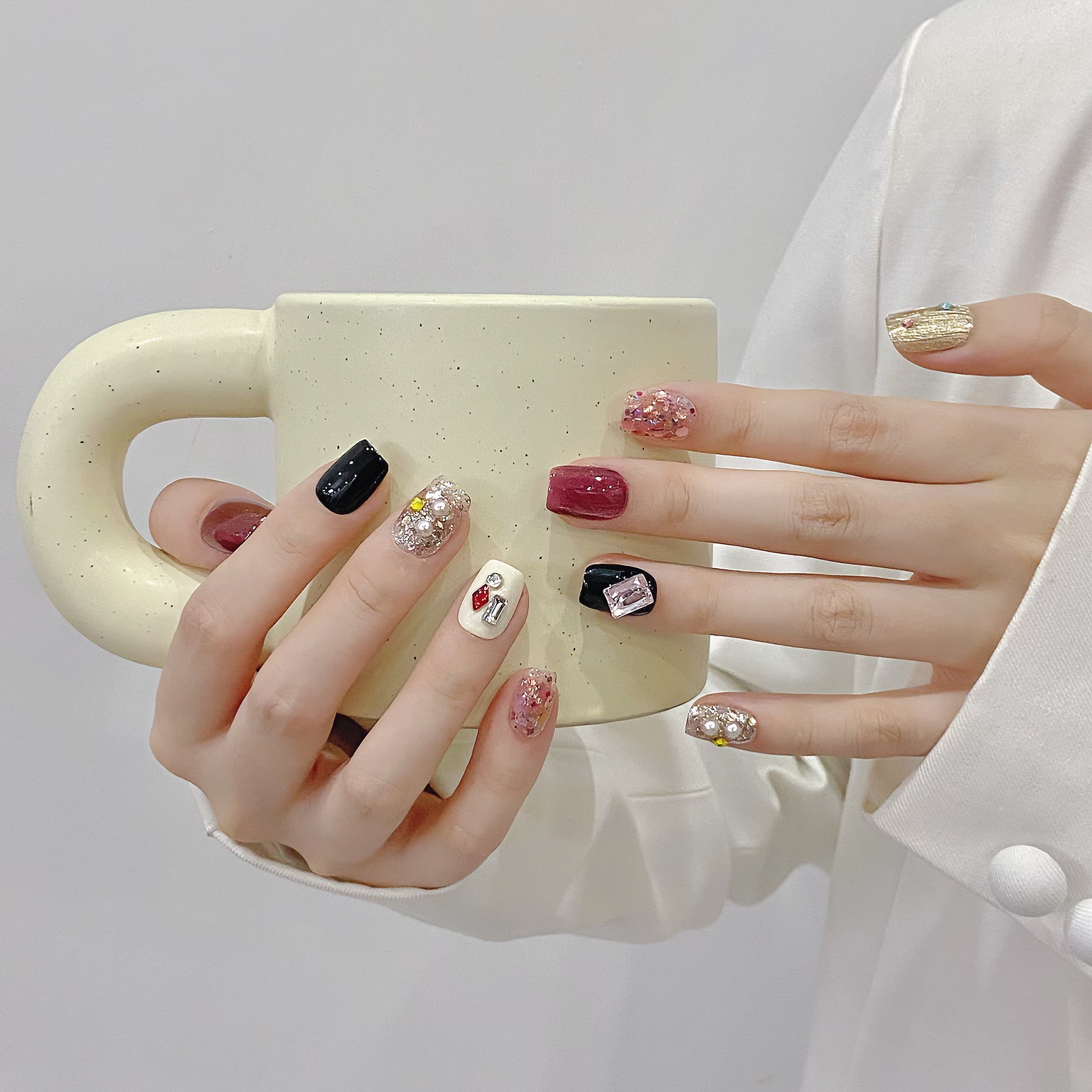 复古霓虹 | 短梯 | 猫眼高级感 | 甜酷辣妹 | 纯手工穿戴甲