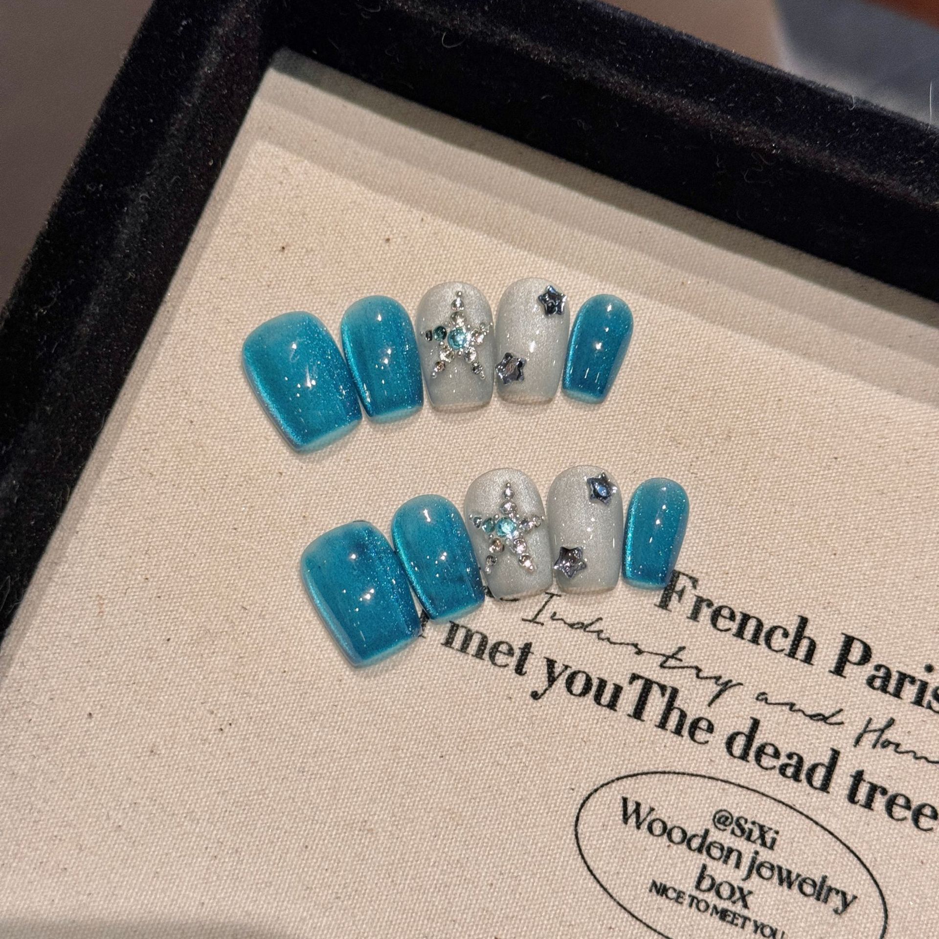 海的传说 | 短梯 | 克莱因蓝 | 冰透猫眼高级 | 纯手工穿戴甲