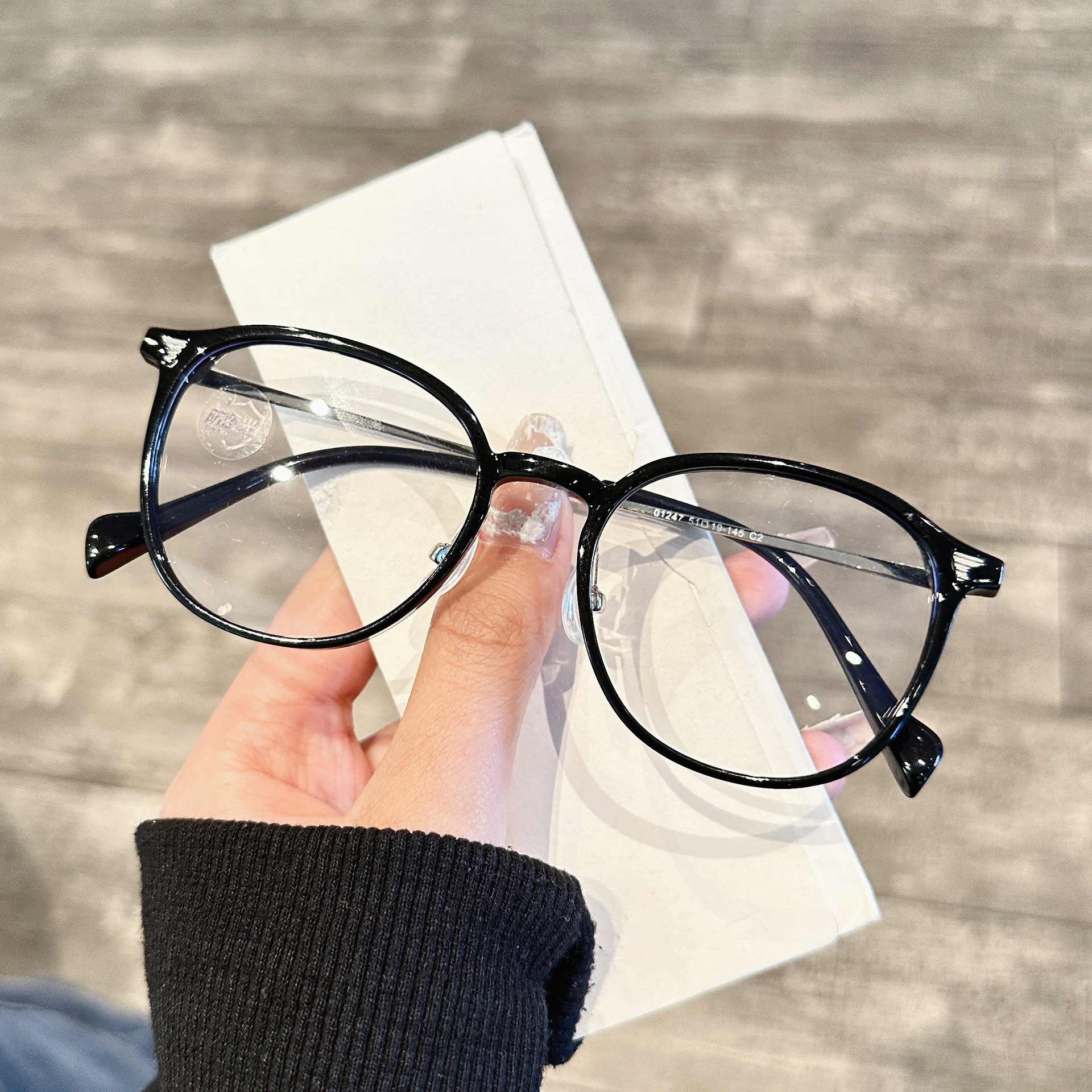 -29-圆框冷茶色 | 素颜早八款 | 一眼锁住 | 柔韧合金腿 | 男女同款 