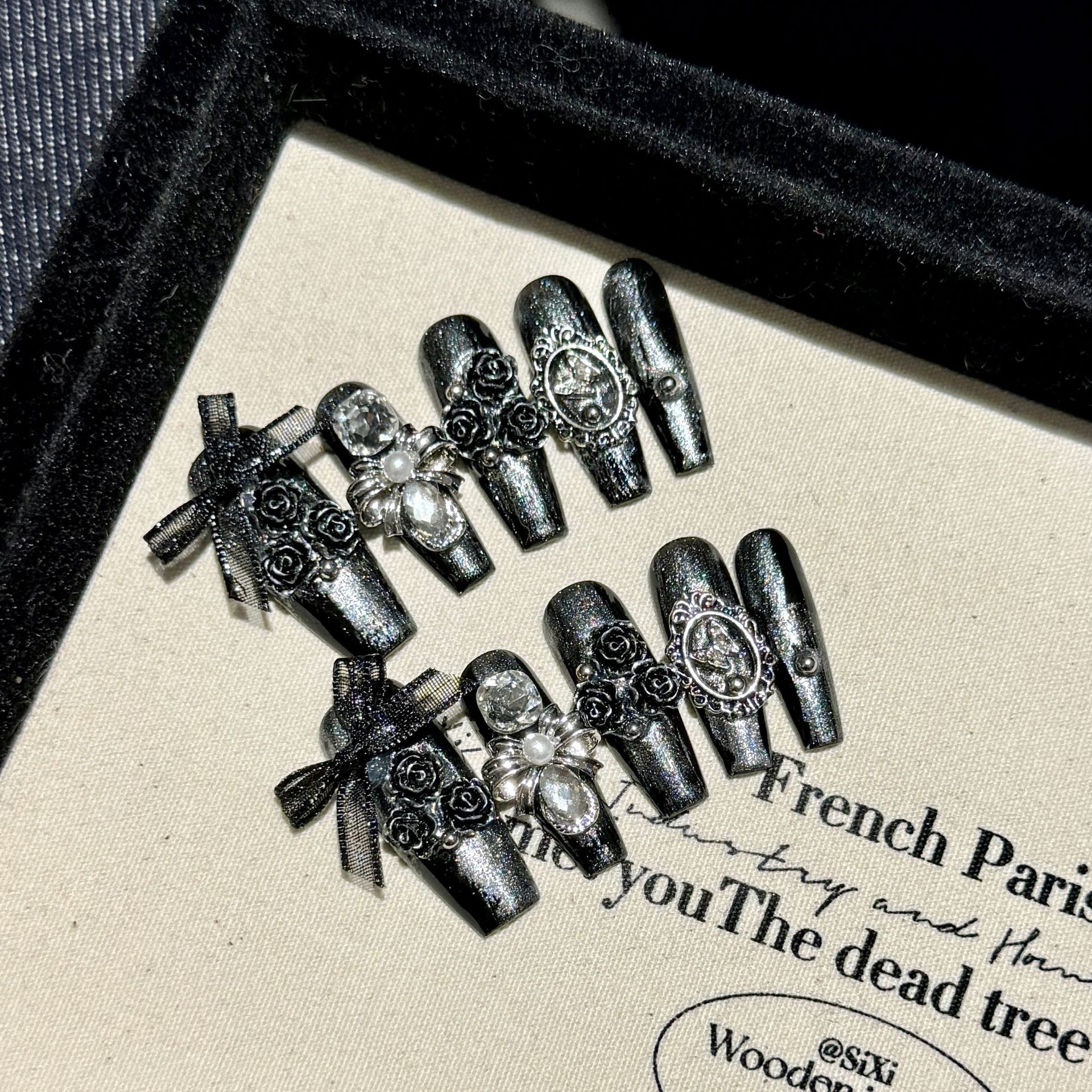 暗夜玫瑰 | 长梯 | 高级玫瑰 | 金属雕花 | 纯手工穿戴甲