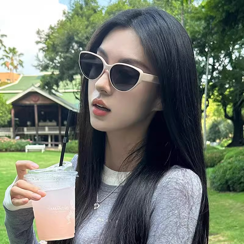 复古高级感猫眼墨镜丨海边度假丨可盐可甜丨百变风格丨四色可选