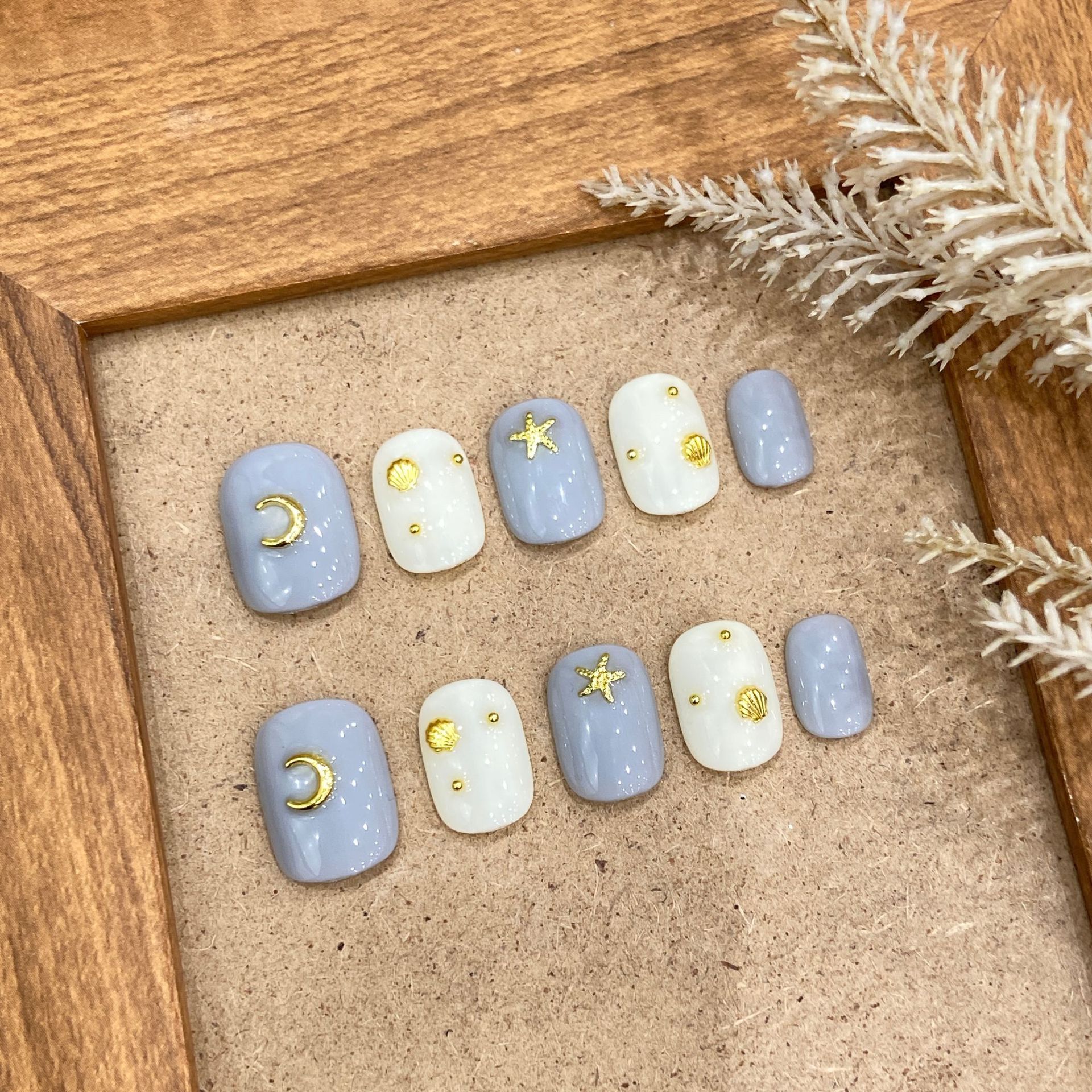 星月 | 短方圆 | 图腾烫金 | 星星月亮波西米亚 | 纯手工穿戴甲