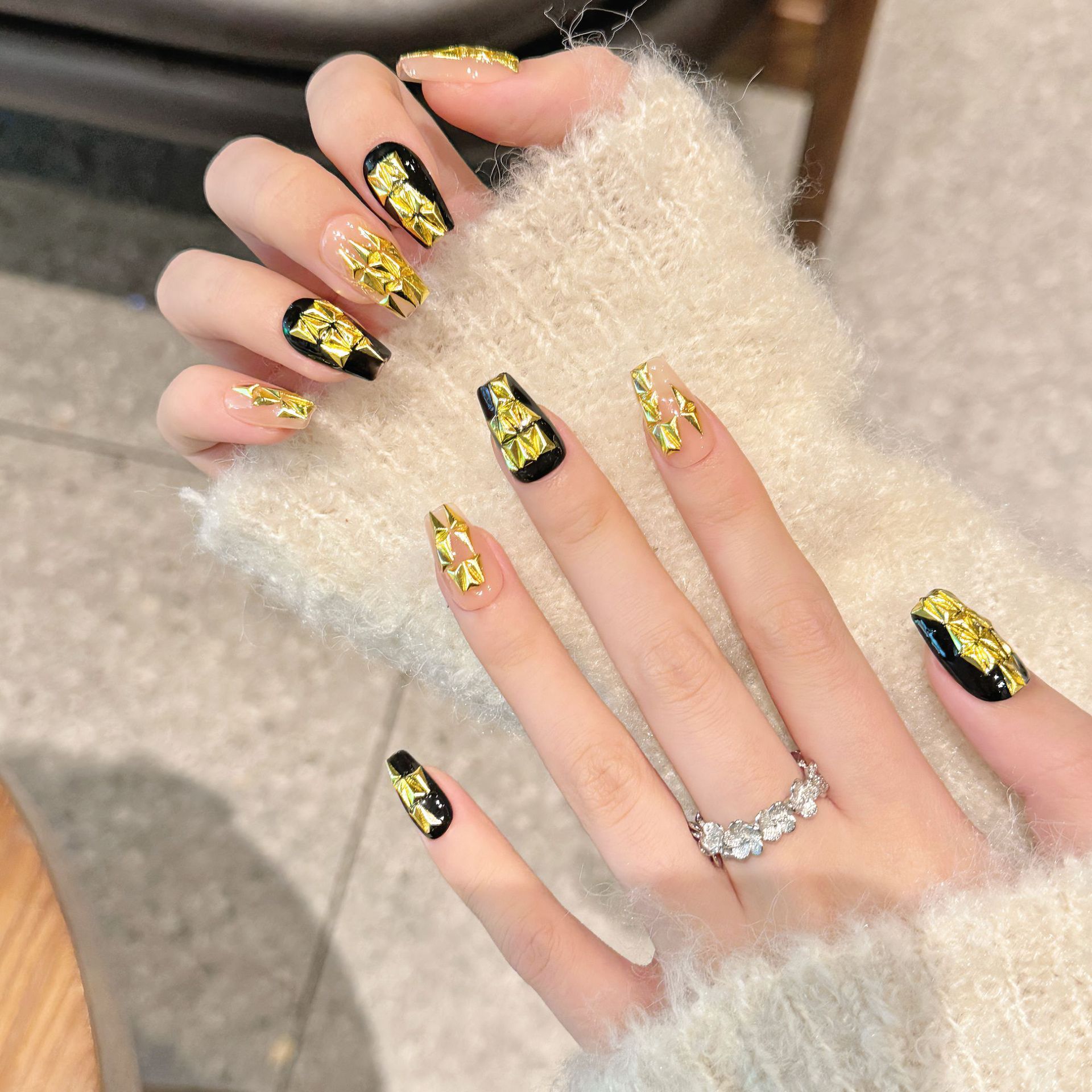 金色传说 | 中梯 | 猫眼美甲 | 爆闪锆石 | 纯手工穿戴甲