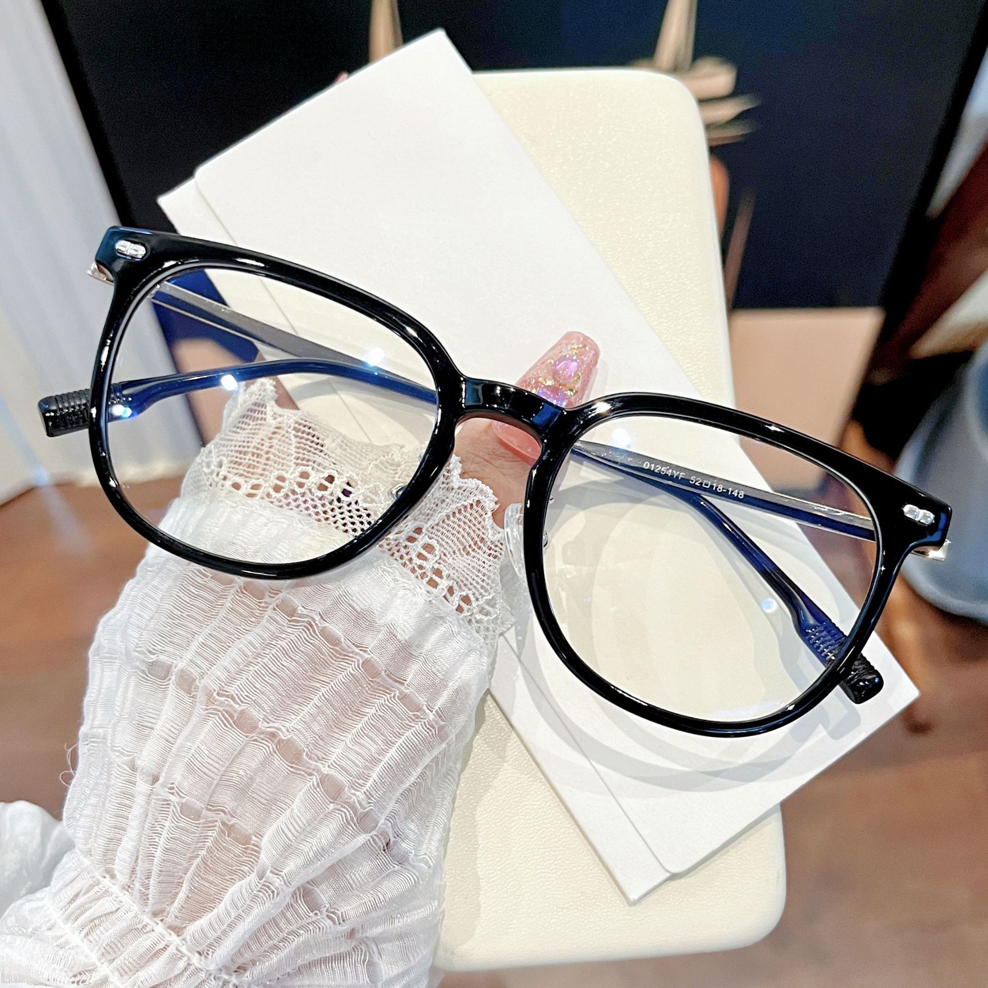 TR方圆框丨椰子透灰框丨显白显脸小丨减龄素颜镜丨颜值翻倍丨女款