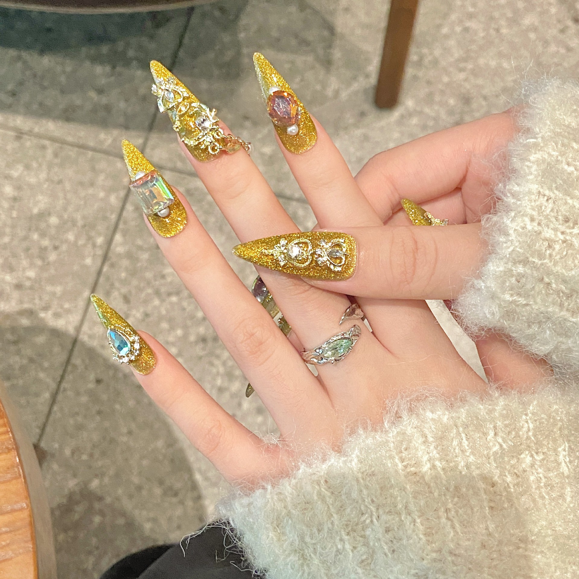 寥若晨星 | 水滴尖 | 金色奢华 | 高级招财貔貅 | 变色重工爆款 | 纯手工穿戴甲