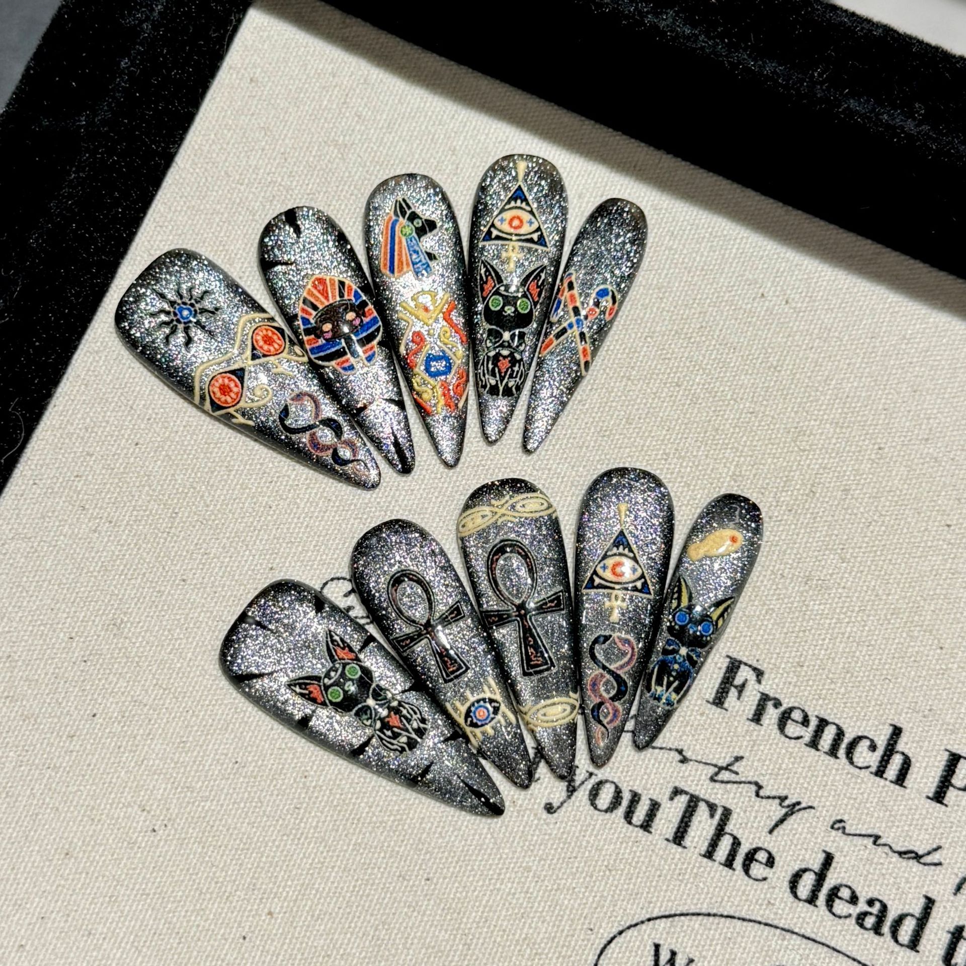 法老猫咪 | 水滴尖 | 甜酷辣妹风 | 烫金埃及猫法老 | 纯手工穿戴甲